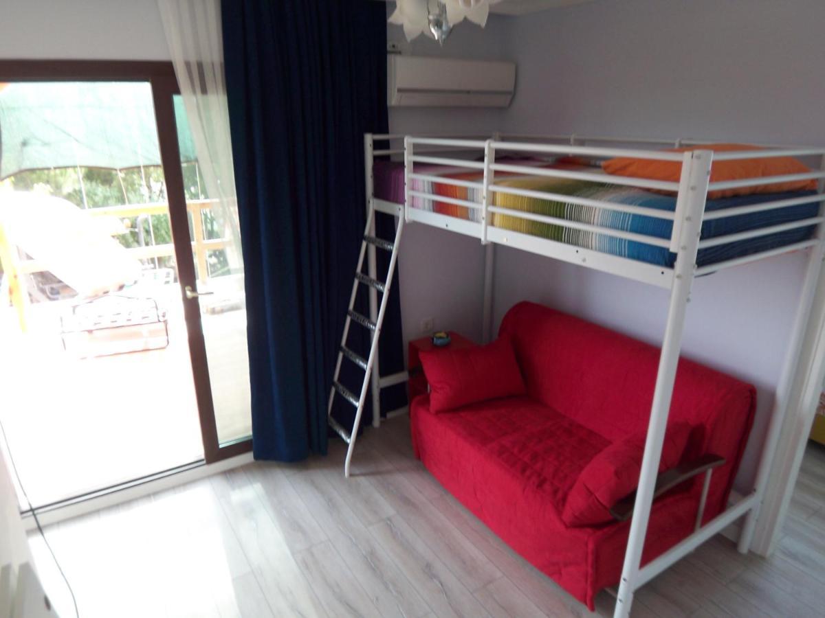 Izmir Tatil Evi Beach Resort Seferihisar Urkmez Экстерьер фото
